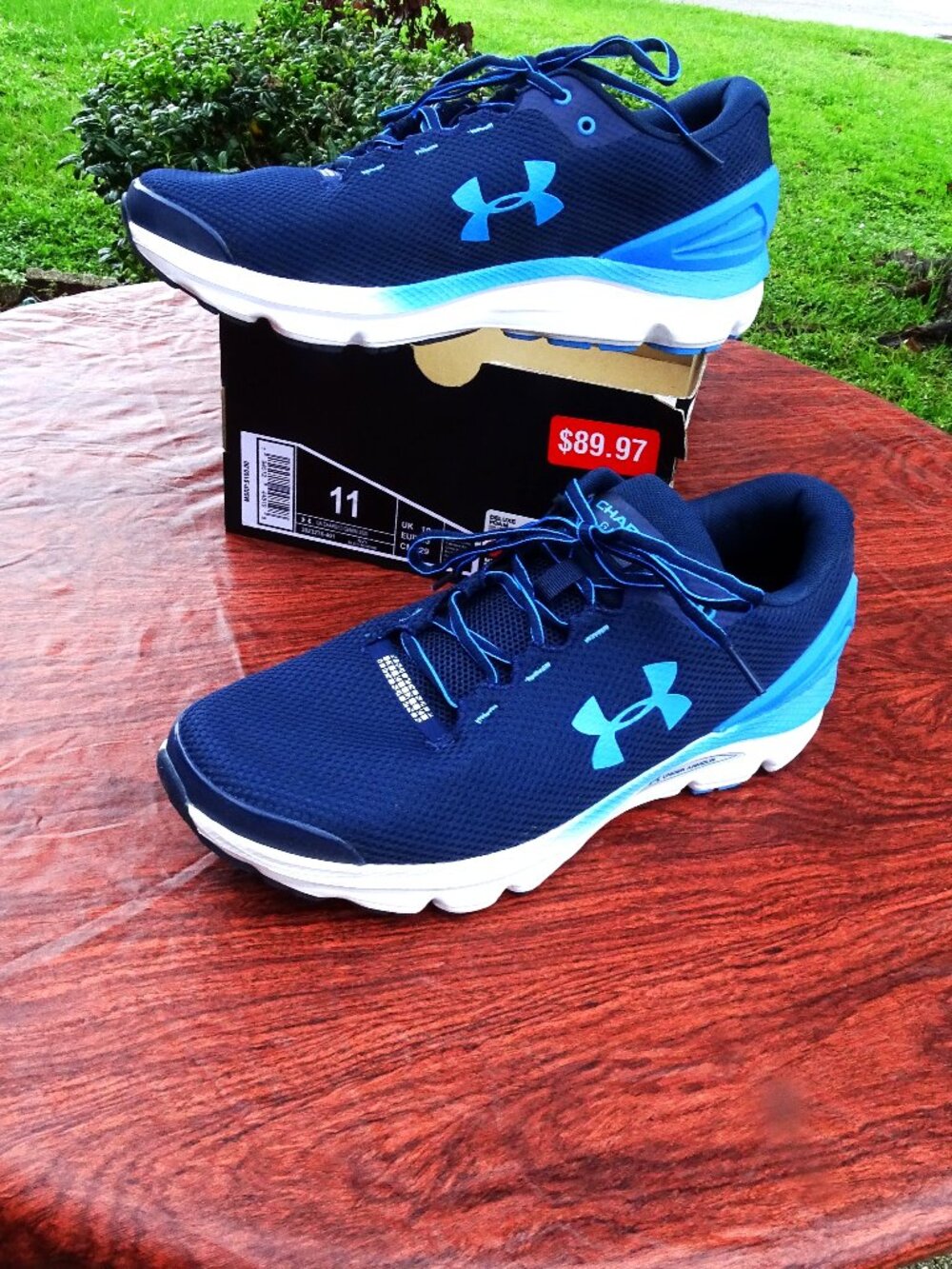 Under Armour Men's Blue Running Shoes Charged Gemini Size 11 Never Worn